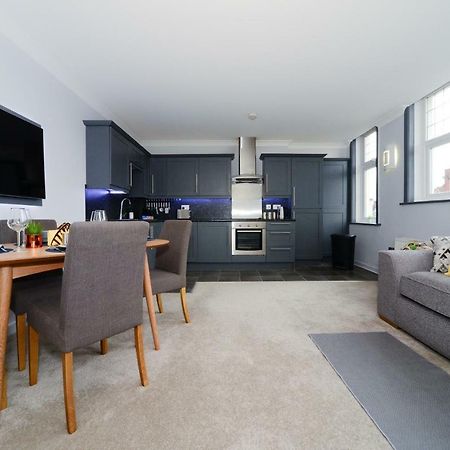 Beautiful Apartment Near Bournemouth, Poole & Sandbanks Exterior foto